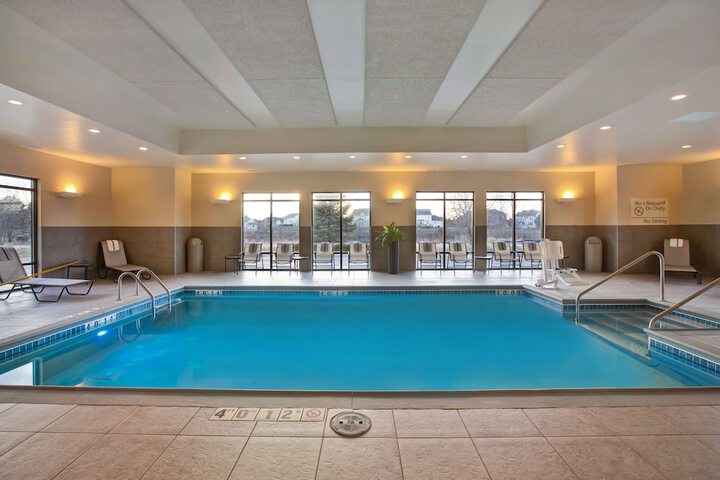 Pool 21 of 45