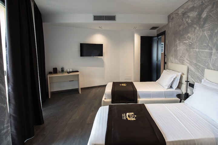 Room 67 of 123