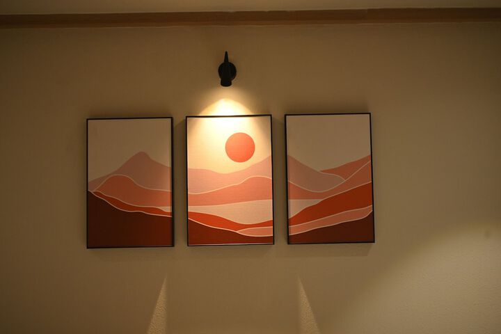 Room 8 of 17