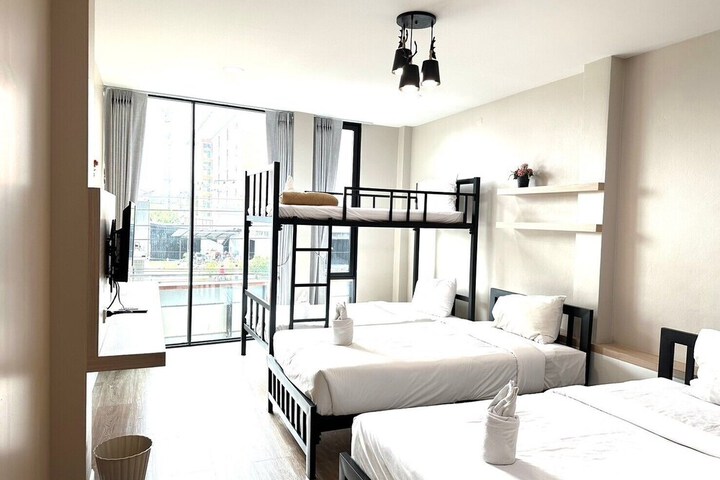 Room 48 of 167
