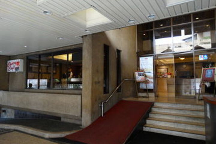Hotel 69 of 78