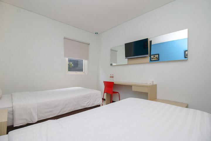 Room 4 of 26