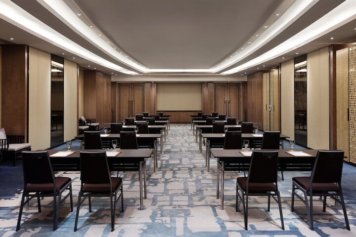 Meeting 100 of 107
