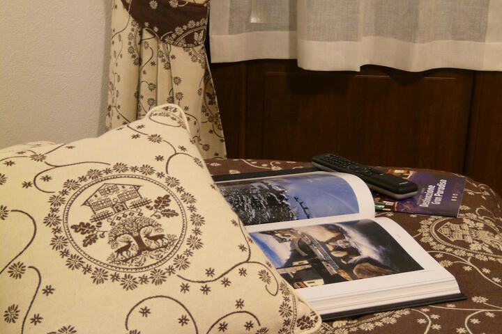 Room 11 of 85