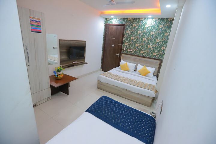 Room 21 of 42
