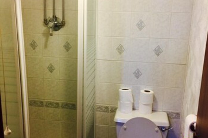 Room 16 of 70