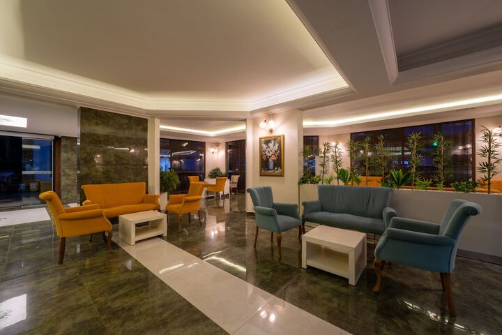 Hotel Interior 5 of 132