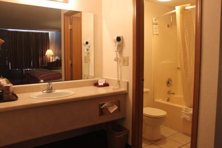 Bathroom amenities