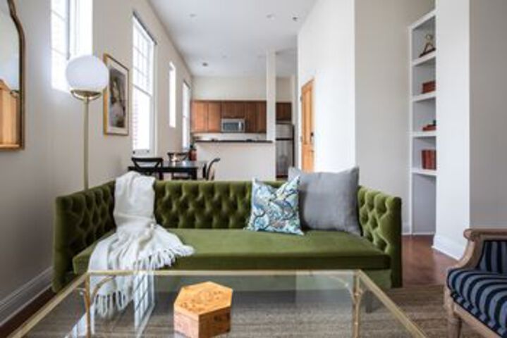 Exterior of Bold 2BR in Arts / warehouse District by Sonder