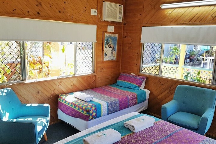 Room 7 of 48