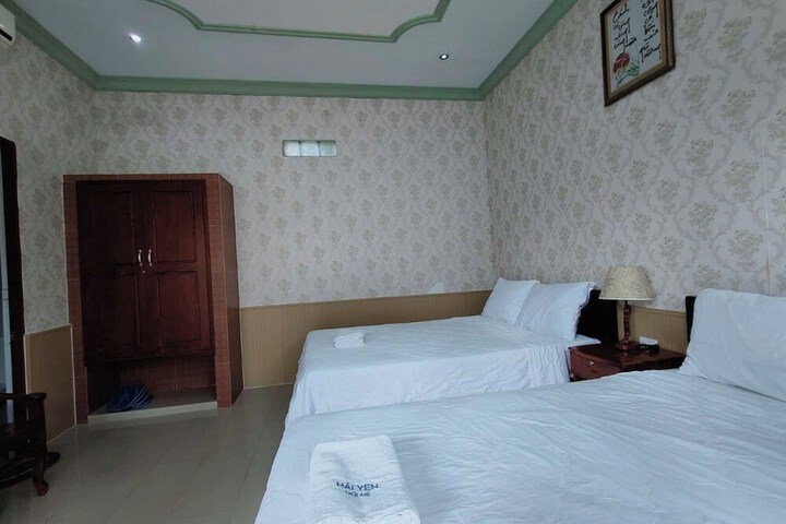 Room 17 of 59