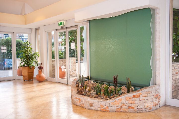 Lobby Photos