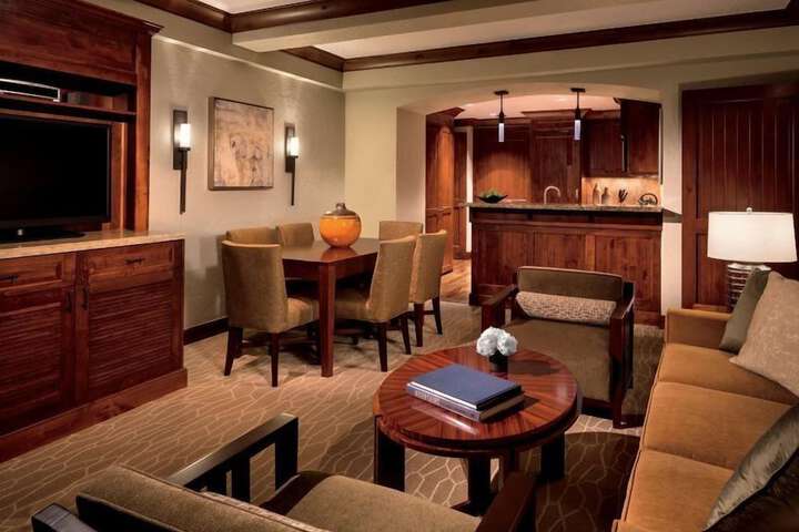 Hotel 16 of 28