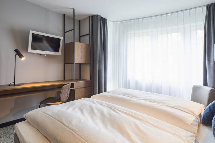 Room 21 of 68
