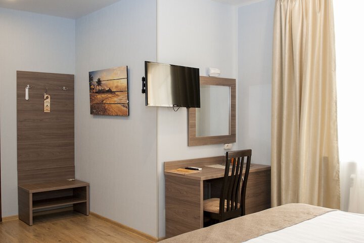 Room 37 of 82