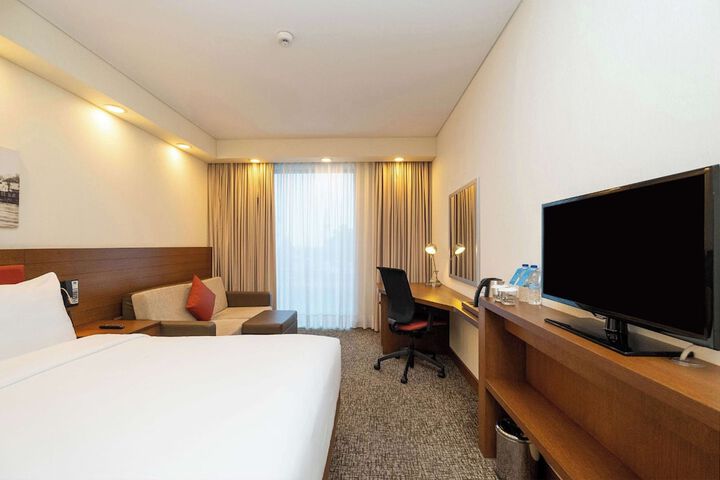Room 14 of 69