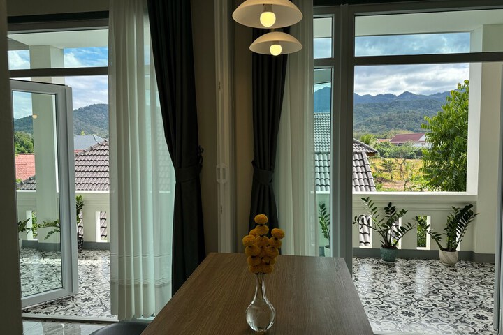 Room 56 of 272