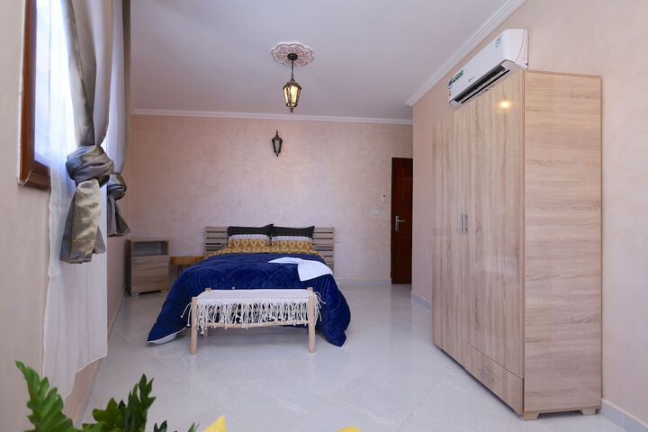 Room 7 of 36