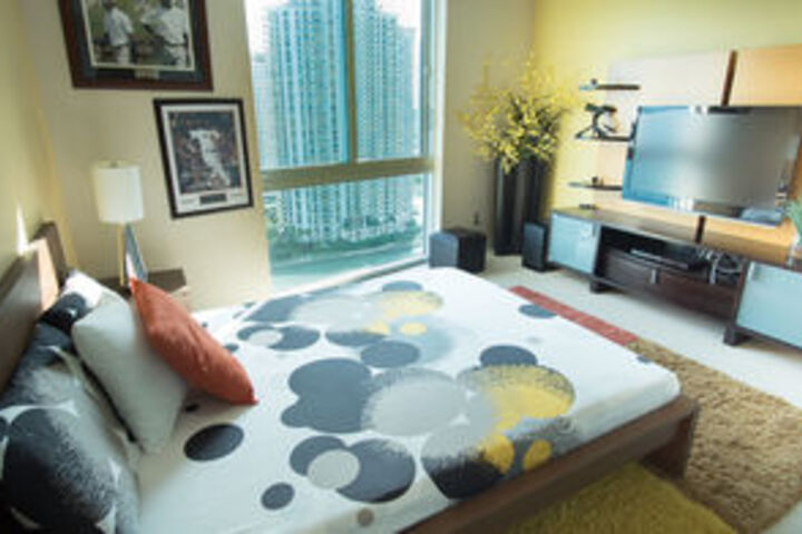 Room 64 of 150