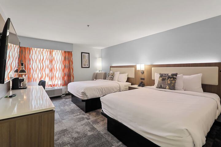 2 Double Beds (19 of 25)