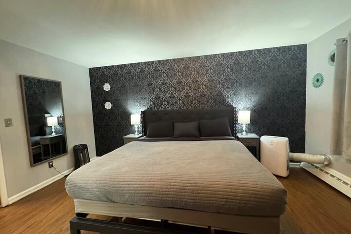 Room 11 of 20