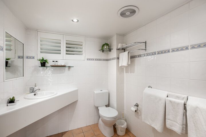 Clean Restrooms
