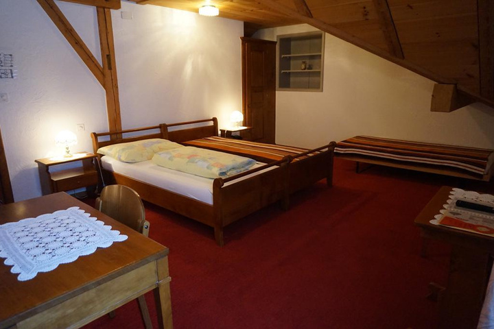 Room 5 of 20