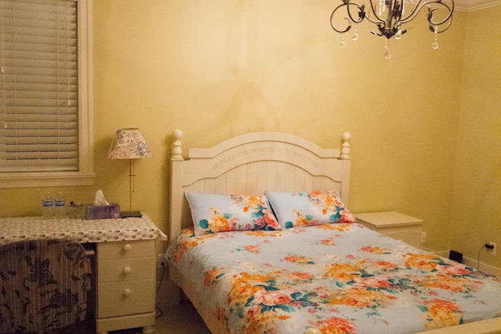 Room 27 of 63