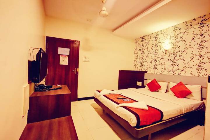 Room 28 of 41
