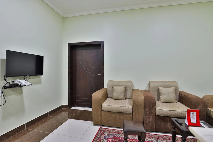 Room 12 of 17