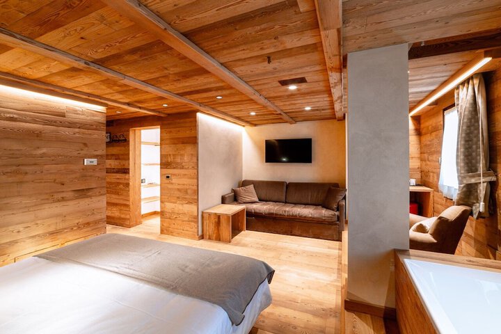 Room 20 of 61