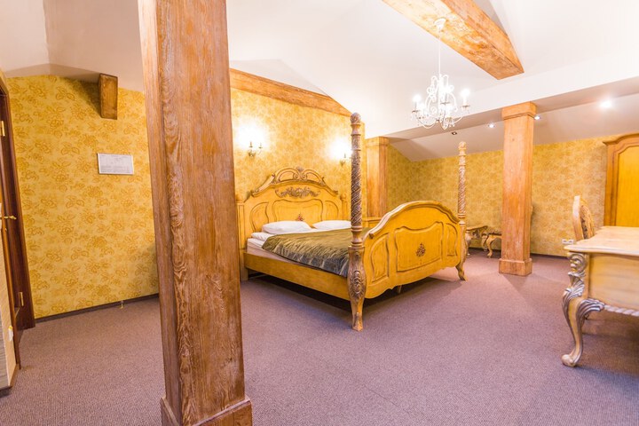 Room 46 of 131