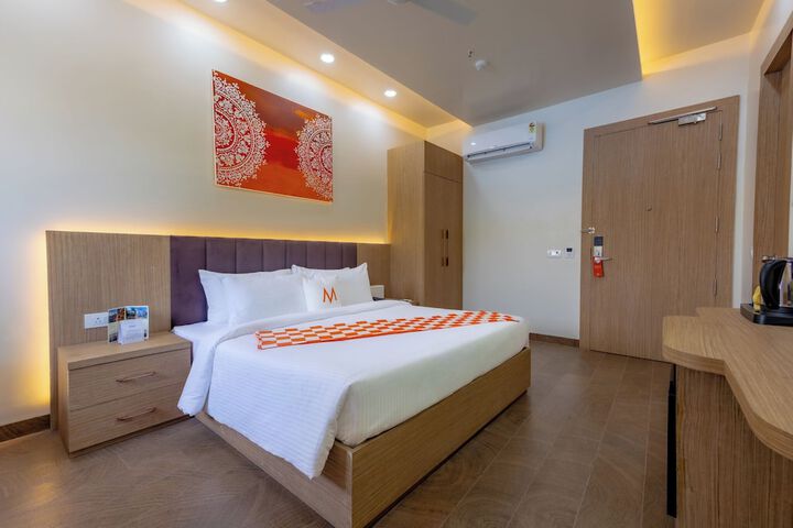 Room 14 of 21