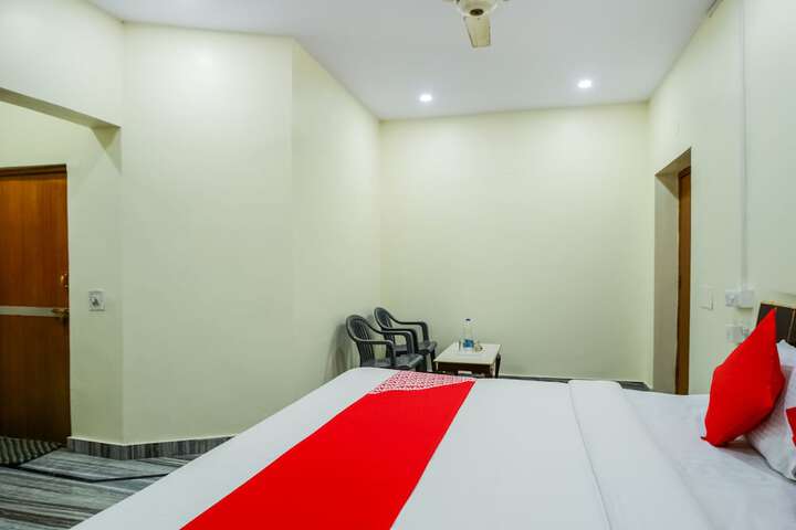 Room 19 of 34