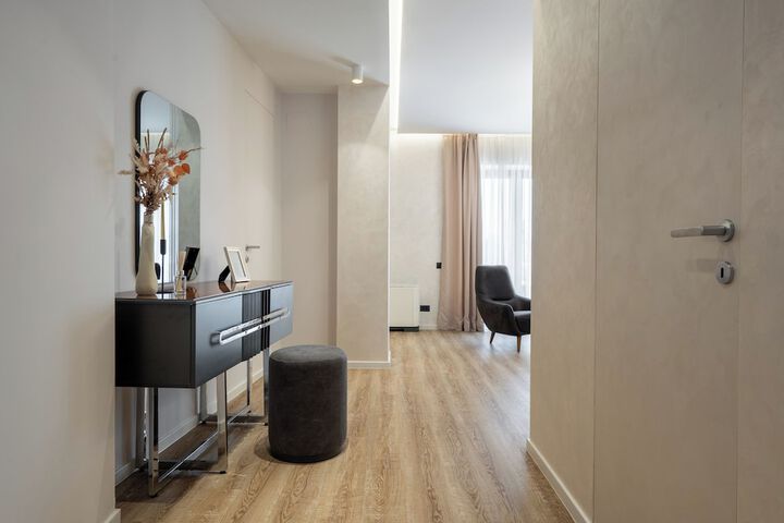 Room 41 of 552
