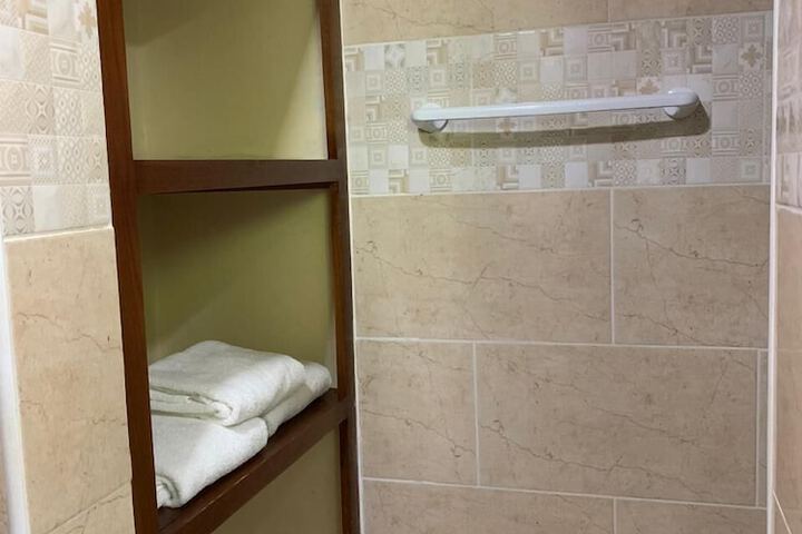 Room 22 of 43