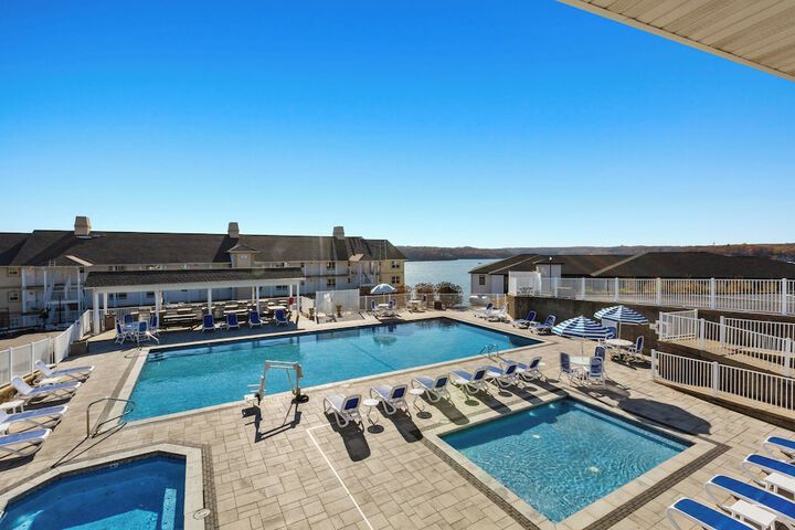 Swimming pool at WorldMark Lake of the Ozarks