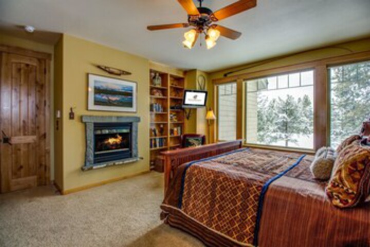 Room 40 of 43