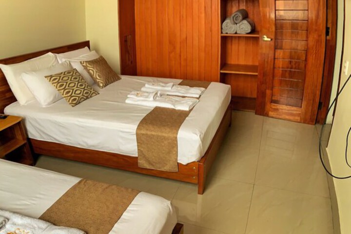 Room 13 of 53