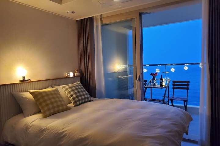 Room 510 of 640