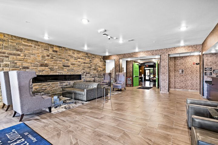 Hotel Interior 5 of 90