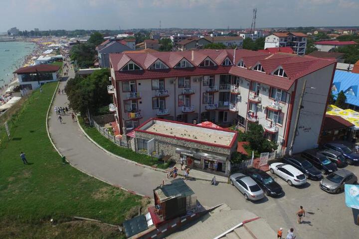 Vila Julia Costinesti