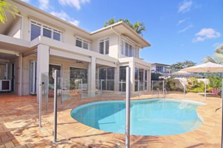 Terrace/Patio 16 of 17