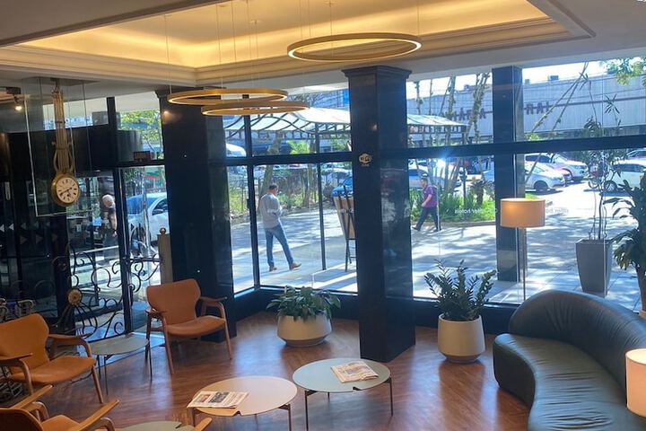 Lobby sitting area