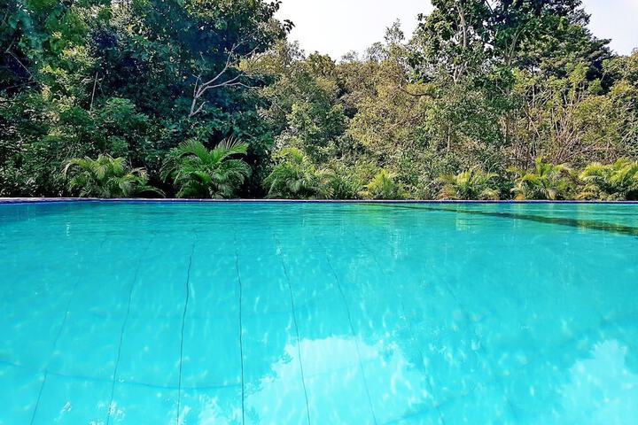Pool 48 of 74