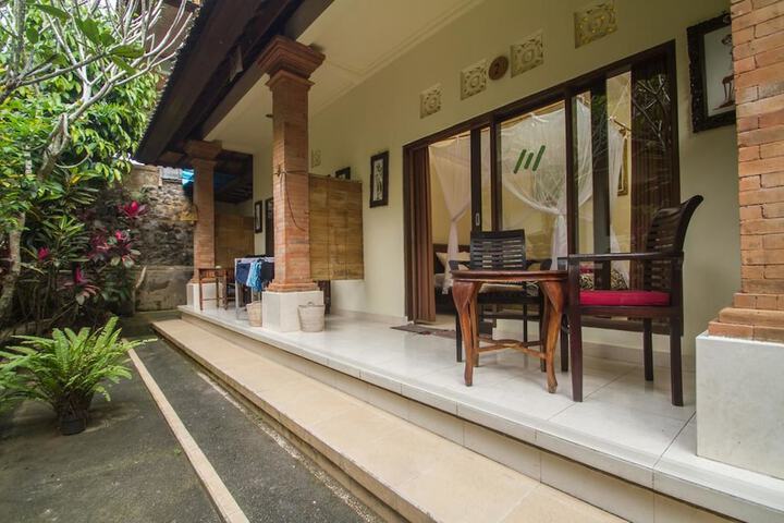 Terrace/Patio 18 of 38