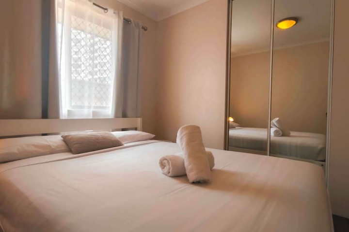 Room 8 of 37