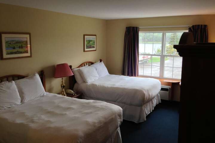 Room 4 of 58