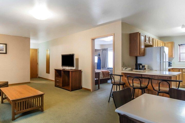 Room 18 of 41
