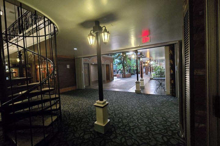 Hotel 47 of 48